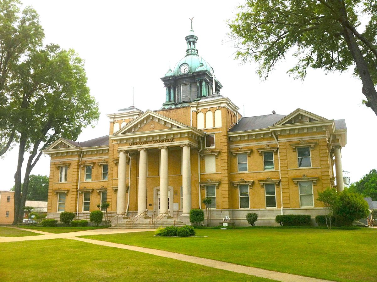 Union County Mississippi Courthouse.jpg — New Albany, Mississippi
